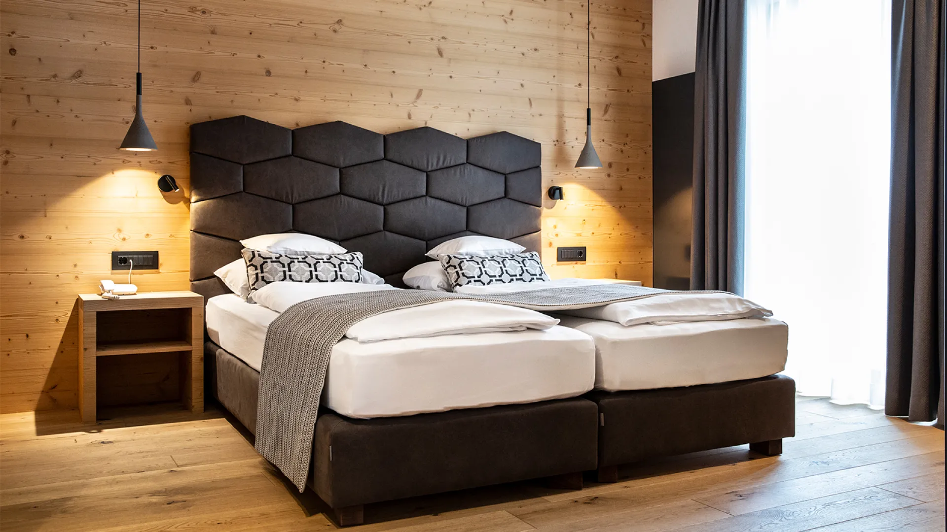 https://cdn.sudtirol.com/1118/conversions/00-hotel-arkadia-header.webp