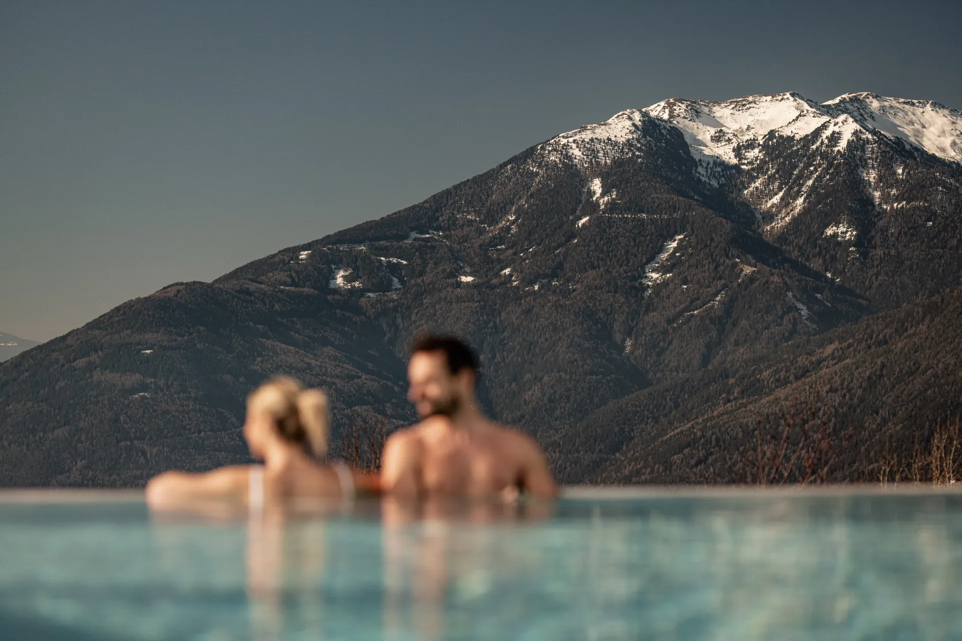 https://cdn.sudtirol.com/2393/conversions/Infinitypool-Suedtirol-5-header.webp