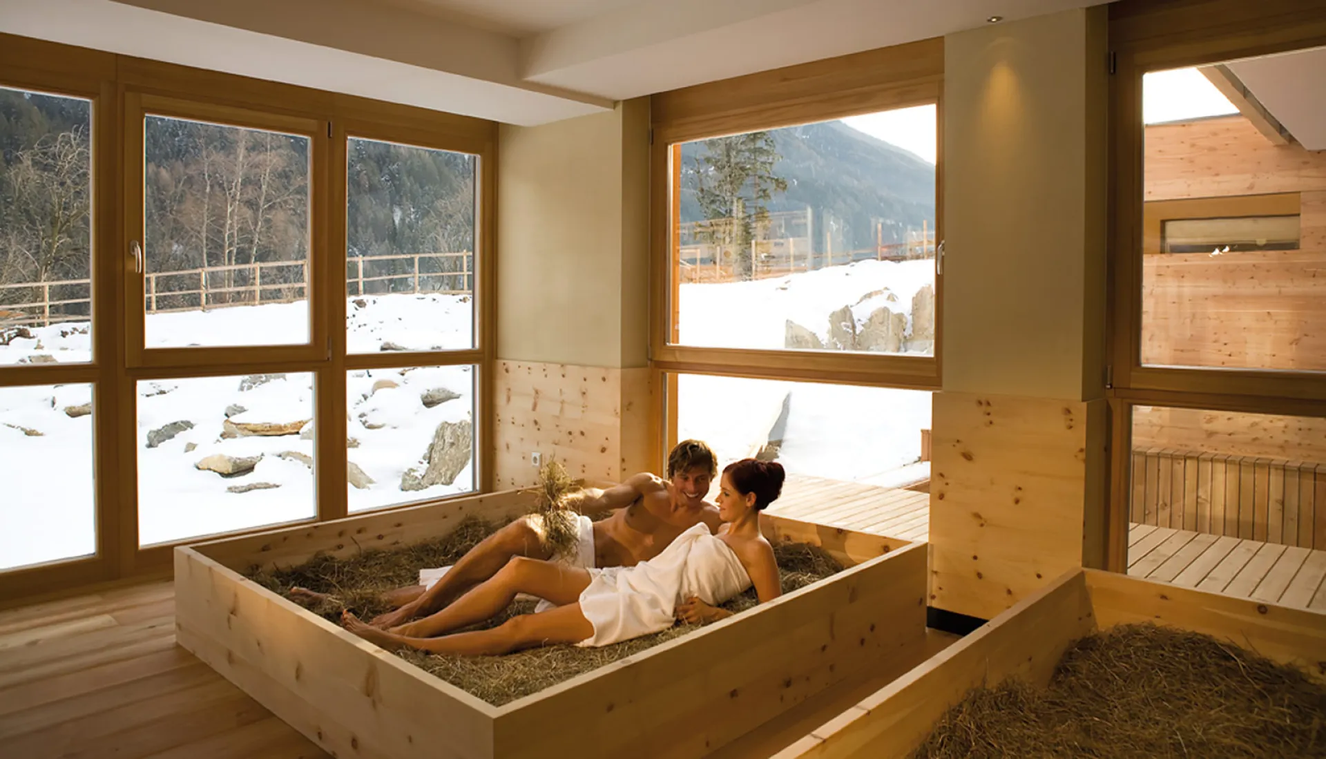 https://cdn.sudtirol.com/2849/conversions/04-fieno-relax-hotel-header.webp