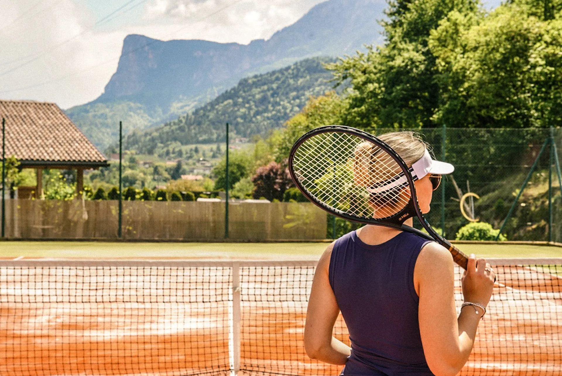 https://cdn.sudtirol.com/3091/conversions/Tennisneu-header.webp