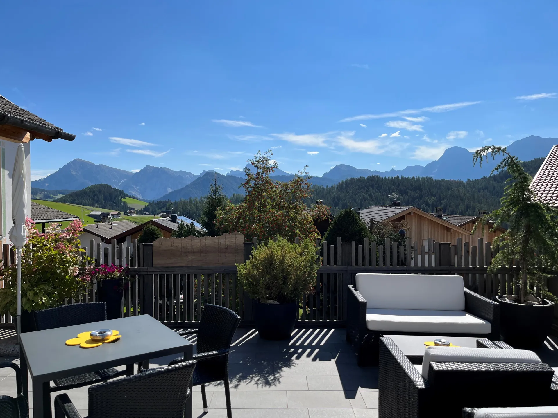 https://cdn.sudtirol.com/312/conversions/aussicht-august2022-header.webp