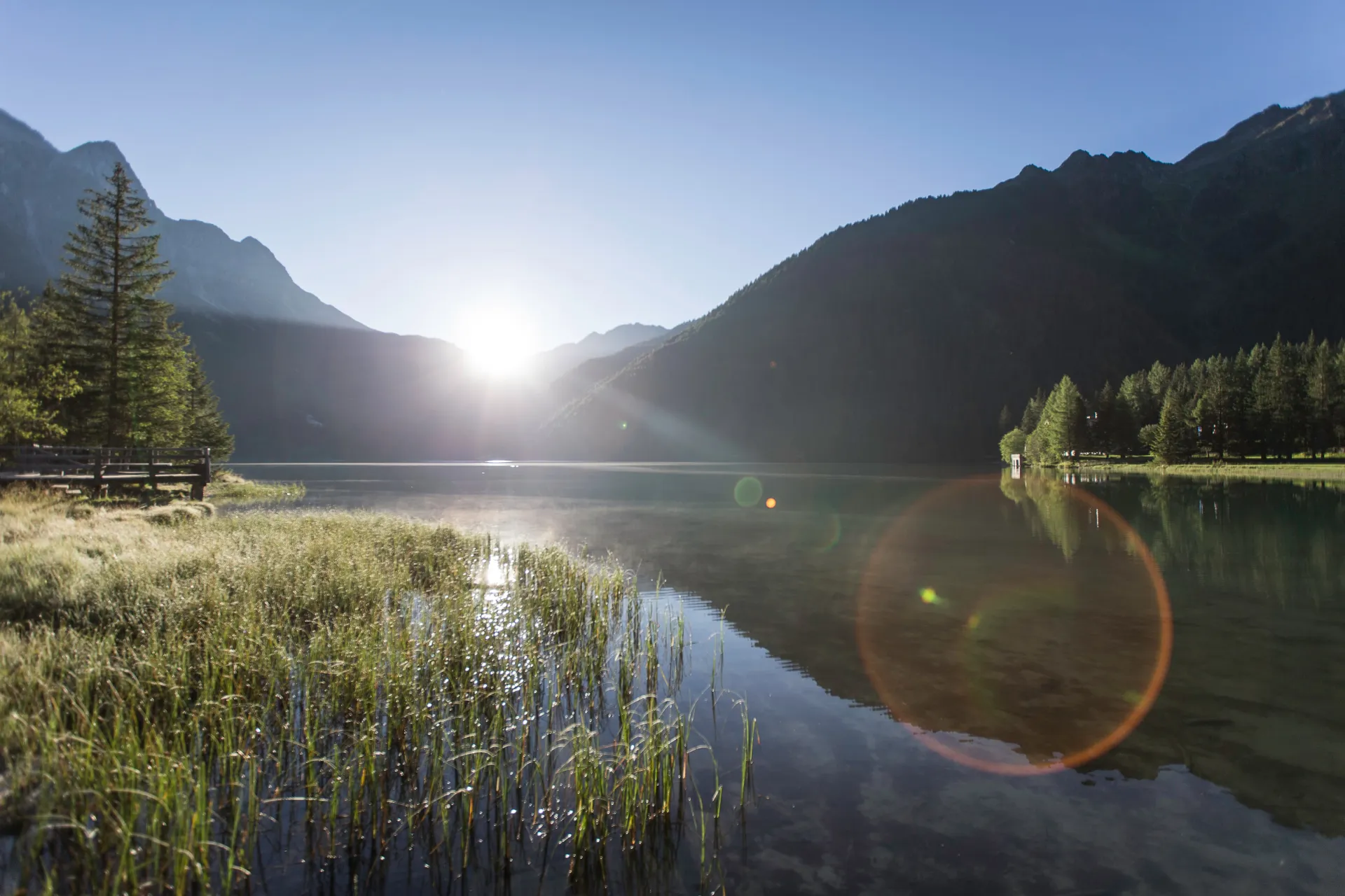 https://cdn.sudtirol.com/4025/conversions/s---places-c-tvb-kronplatz---manuel-kottersteger-_mk__i7r9632_antholzer-see_lago-d-anterselva-%282%29-header.webp