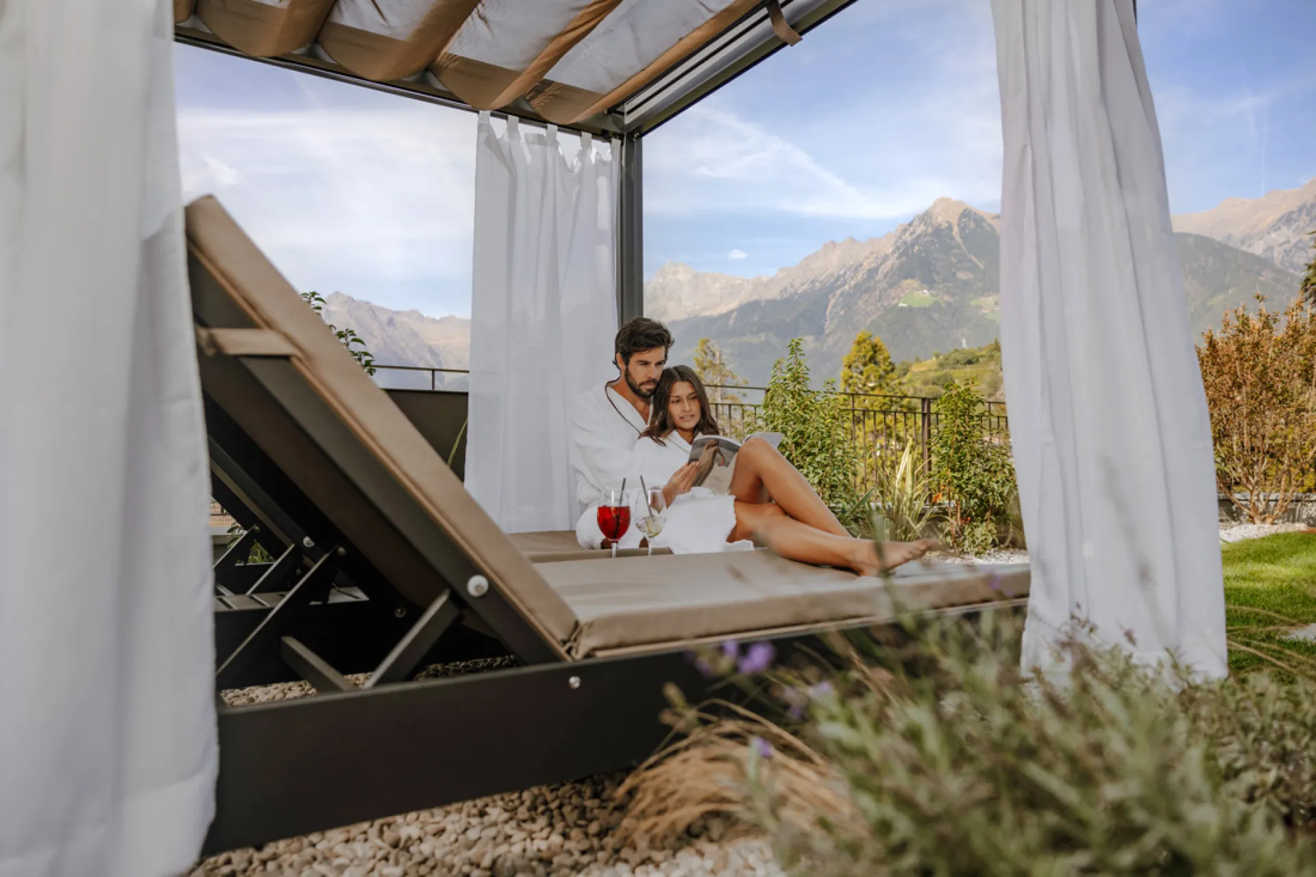 https://cdn.sudtirol.com/5195/conversions/Dachterrasse4-header.webp