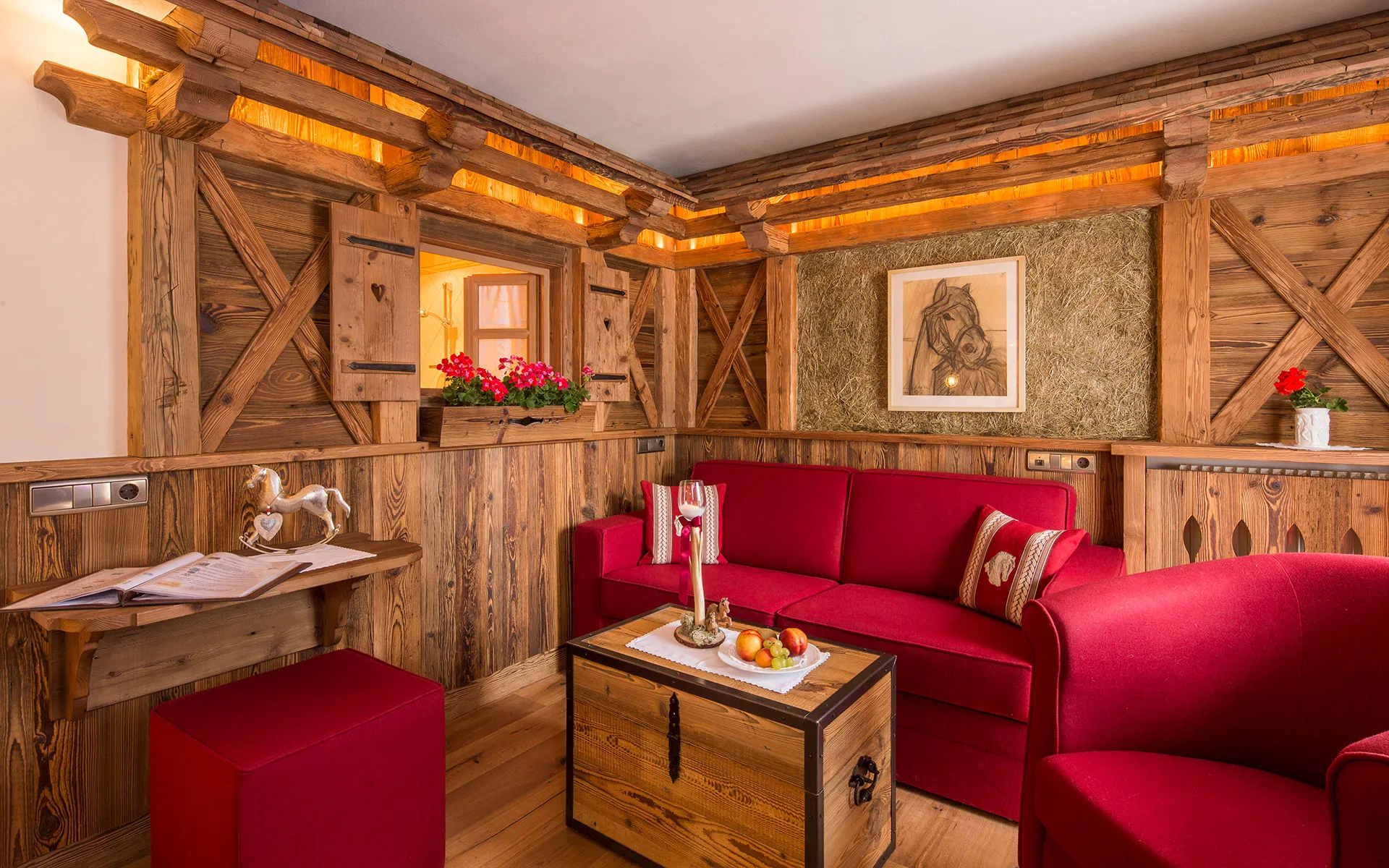 https://cdn.sudtirol.com/6477/conversions/05-camera-sonnenhof-hotel-header.webp