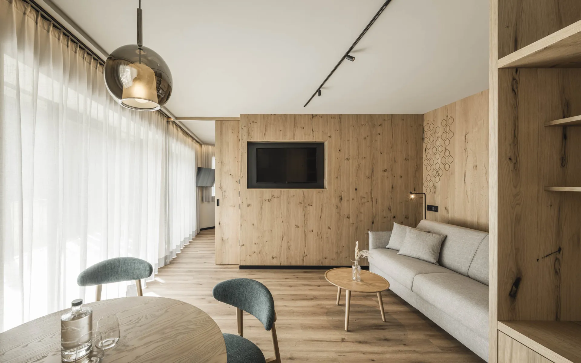 https://cdn.sudtirol.com/6810/conversions/%28c%29-Hannes-Niederkofler_WEB_071_DSC1794-header.webp
