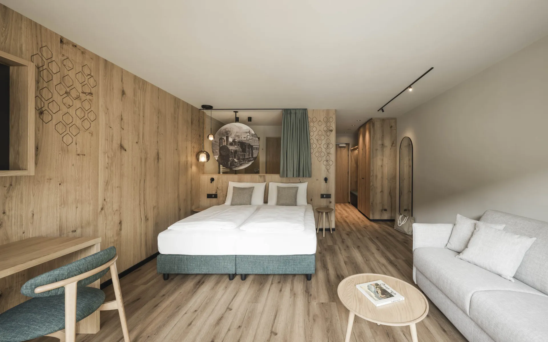https://cdn.sudtirol.com/6812/conversions/%28c%29-Hannes-Niederkofler_WEB_084_DSC1827-header.webp